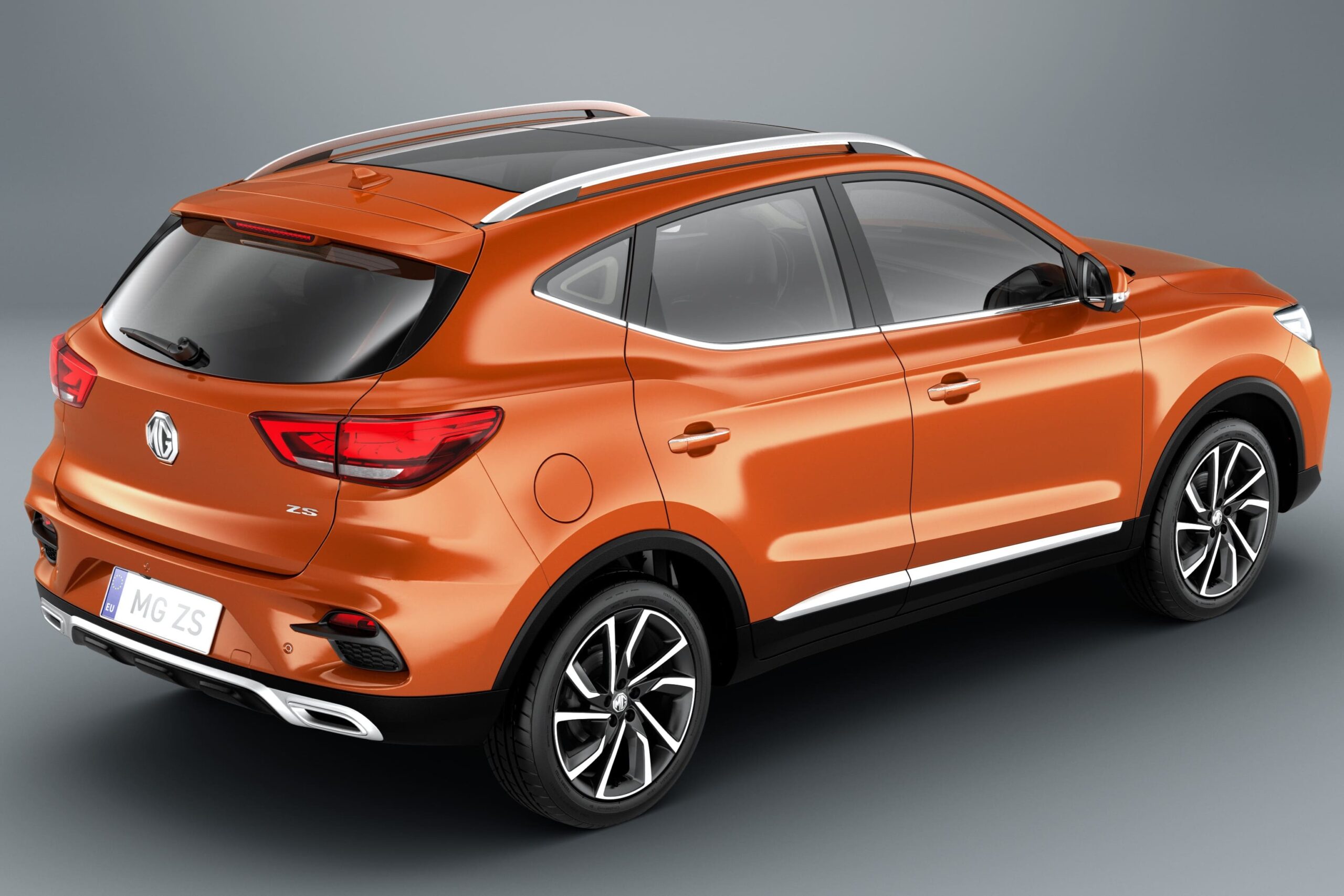 ZS_MCE_rear3q_(0-00-00-00)